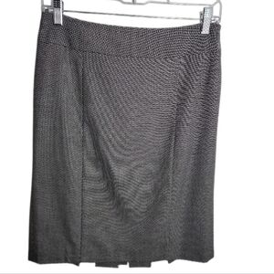 The Limited black white plaid pencil skirt with bax pleated back size 0